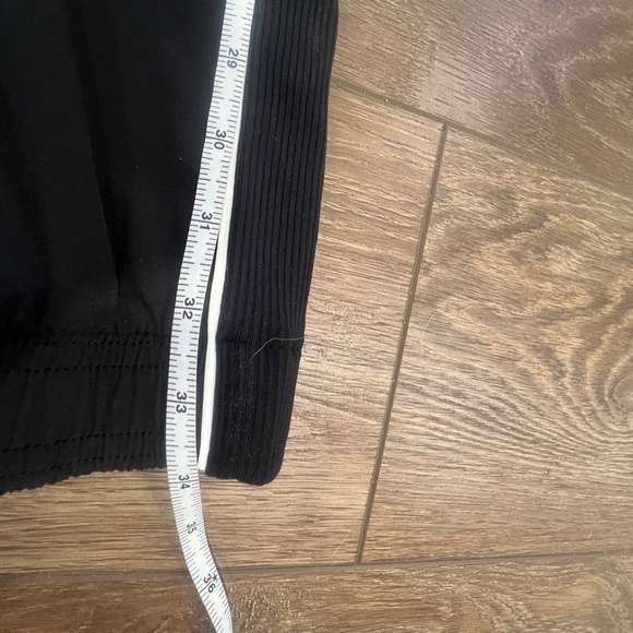 Athleta Women's Brooklyn Joggers, Black and White, Size 4 P - Picture 11 of 15